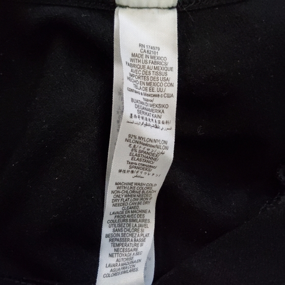 BCBGMaxAzria Bodycon Top Built-in-bra XS/S Black Cap Sleeve New - Picture 7 of 7